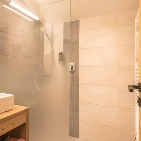 Hotel & Mit Fügen